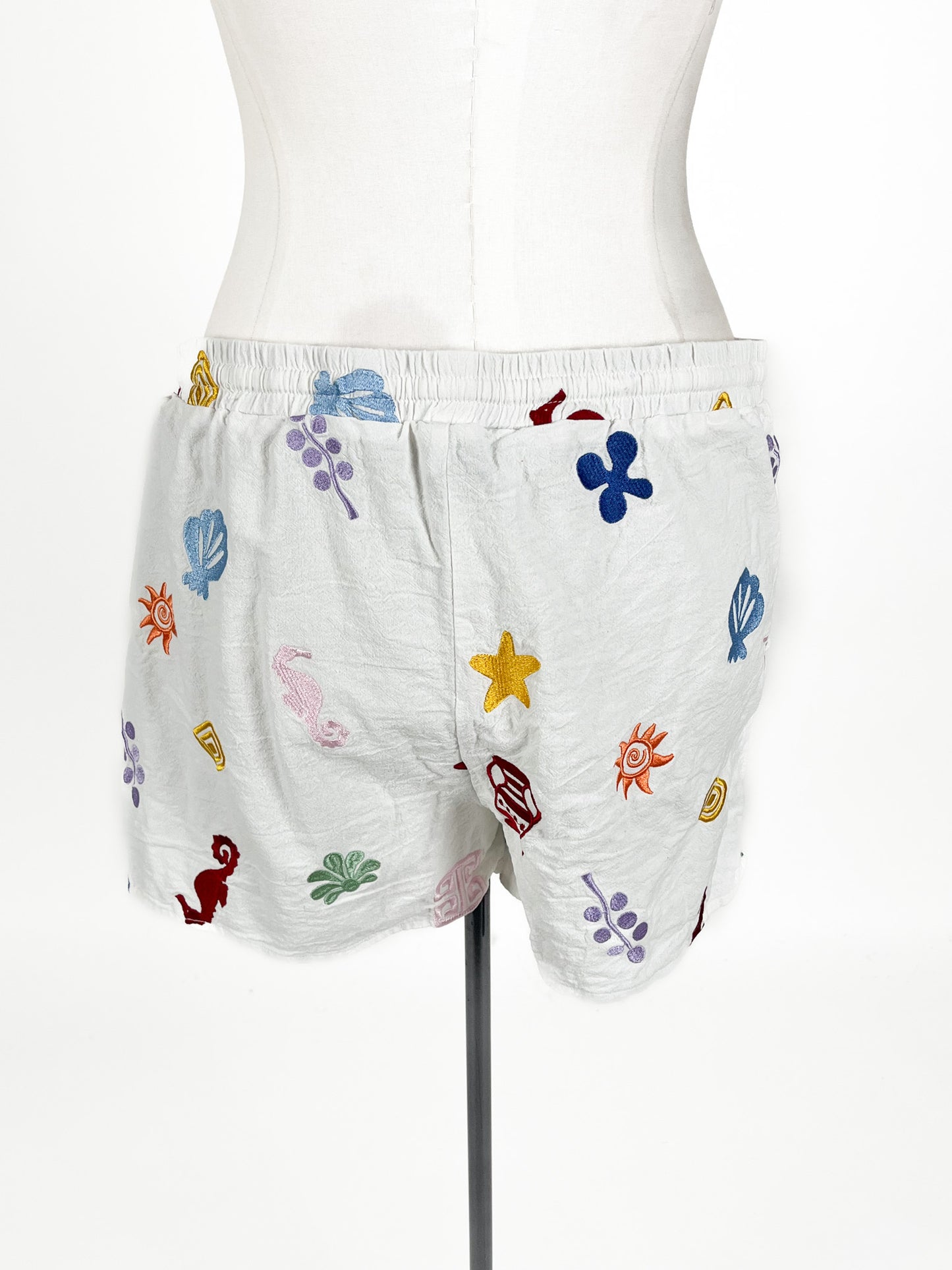 Ziggy & The Sun - White Shorts (Size XL)