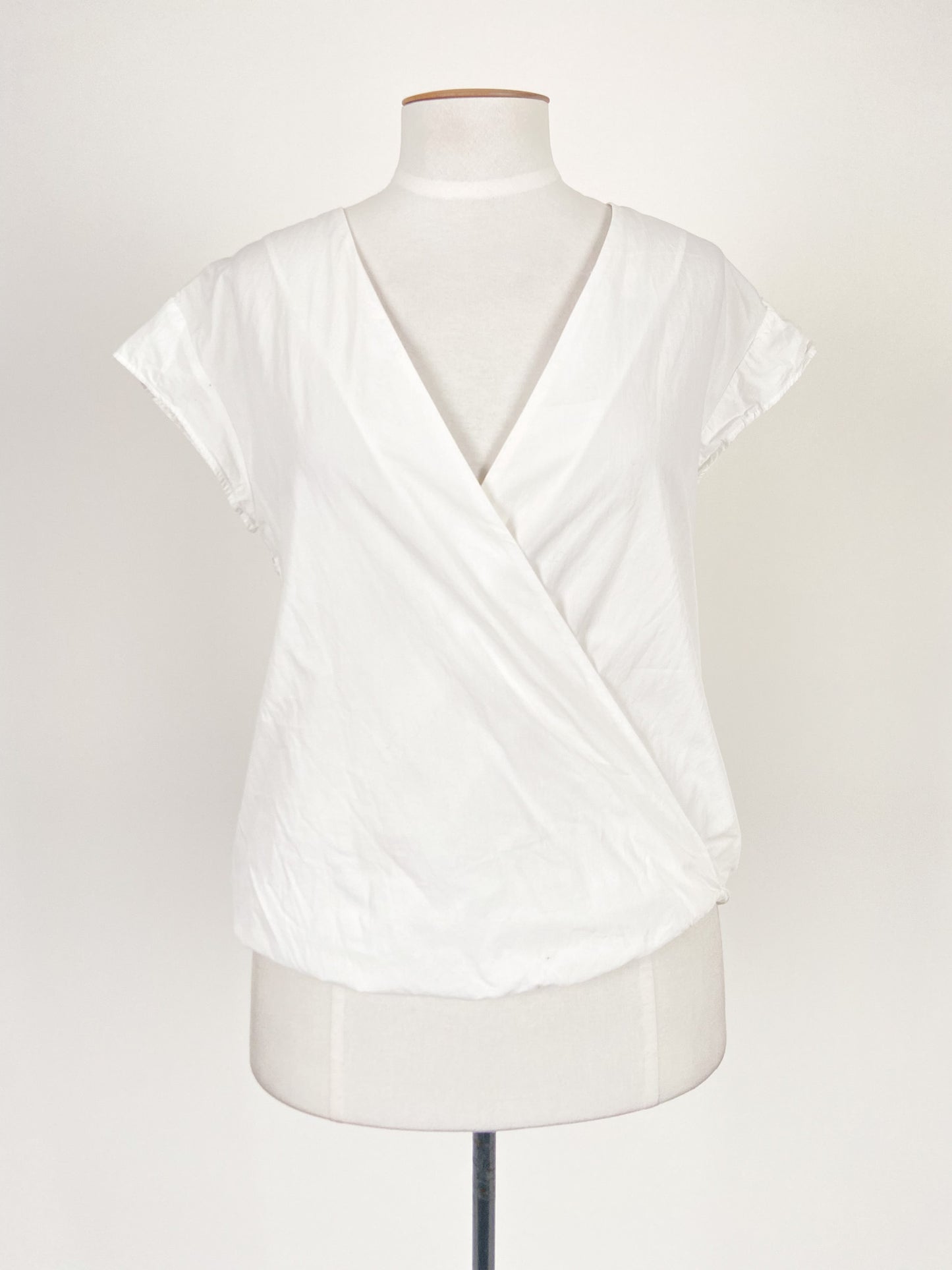 Zara | White Formal/Workwear Top | Size M