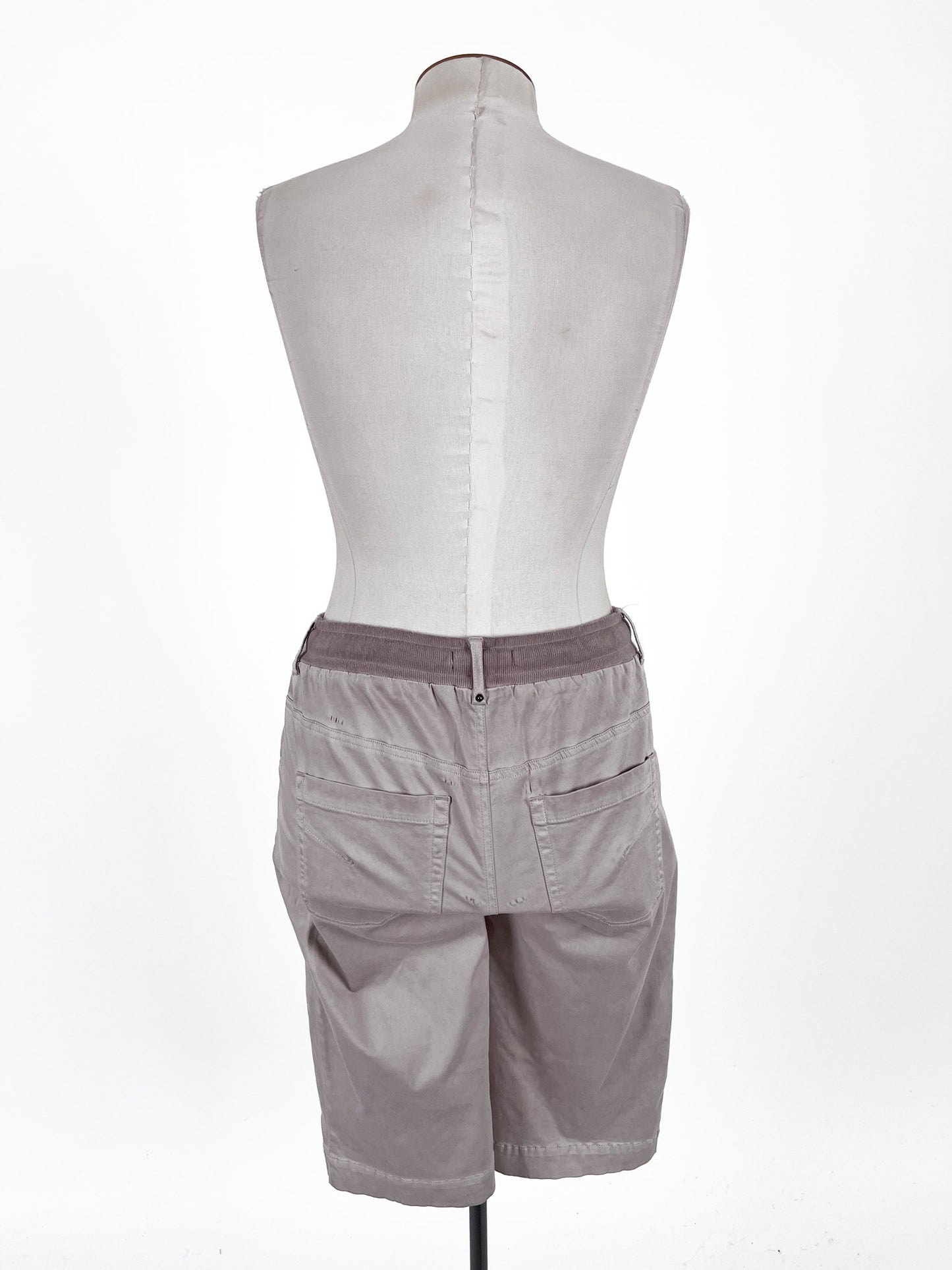 Lania | Grey Casual Shorts | Size 12