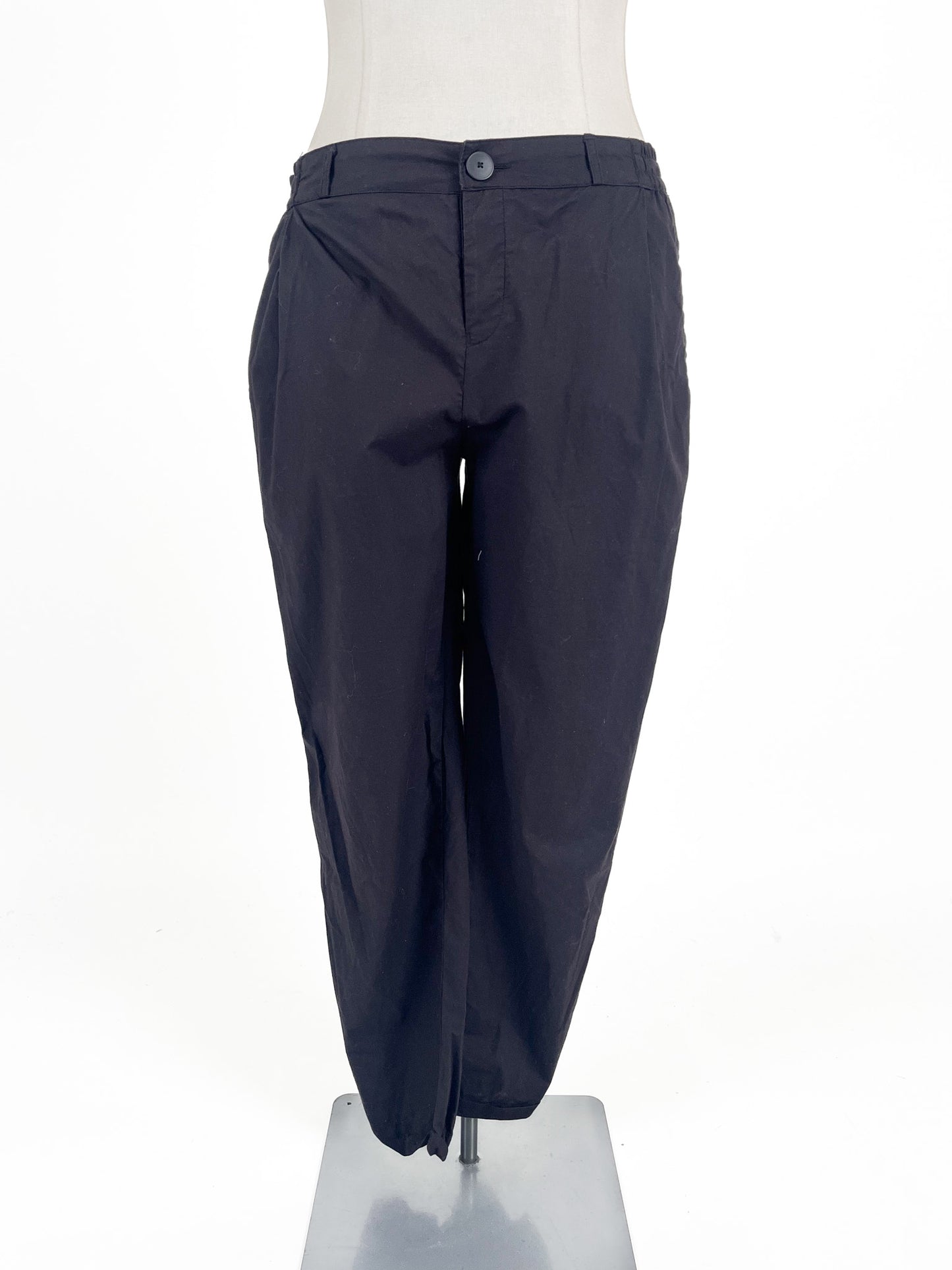 Kowtow | Black Straight fit Pants | Size L