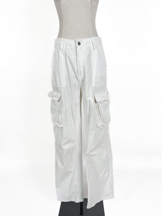 Bershka | White Cargo Straight fit Pants | Size 8