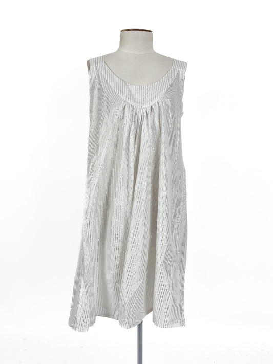 Unknown Brand | White Casual Dress | Size M/L