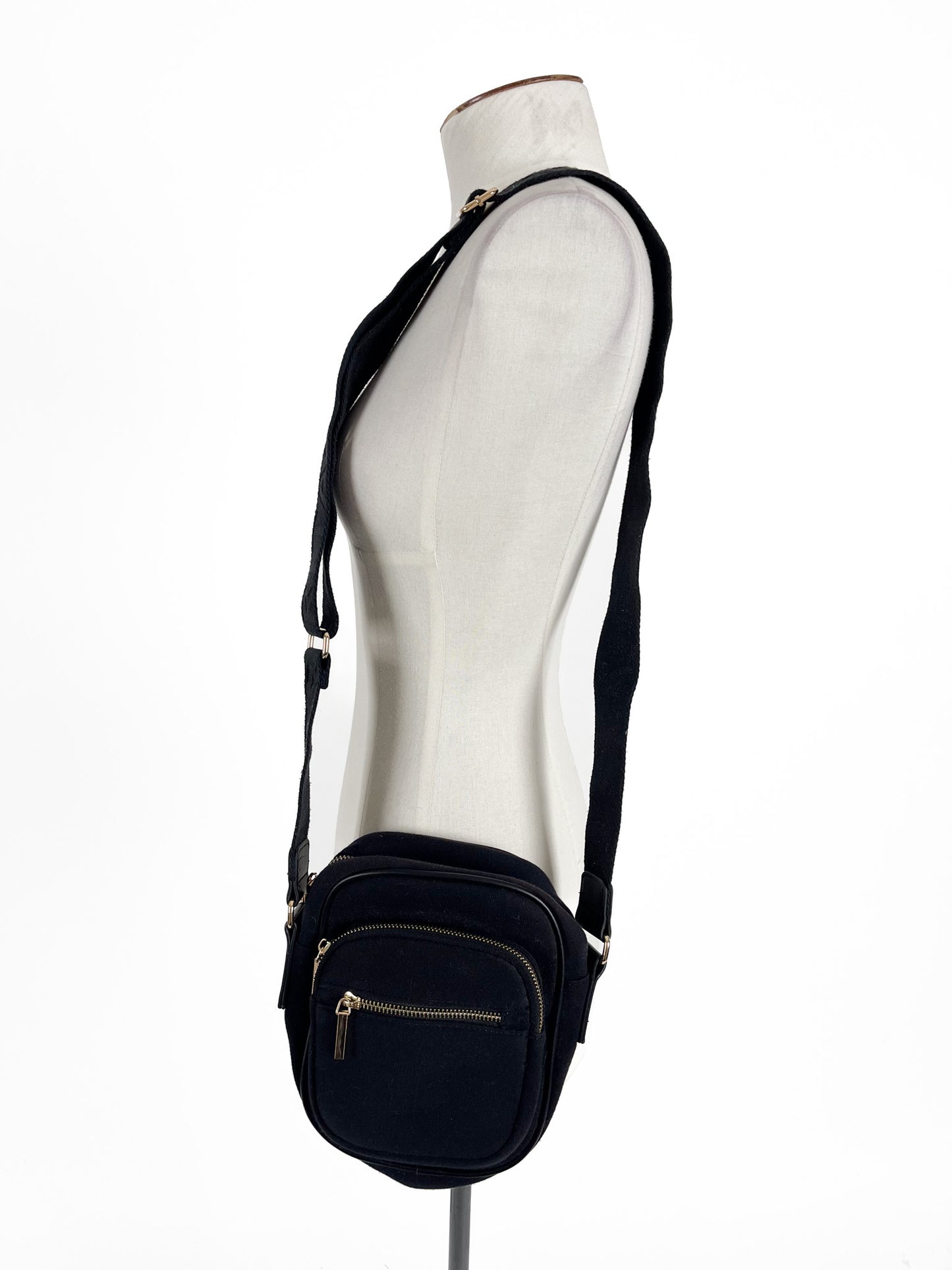 Seed Heritage | Black Casual Bag | Size OS