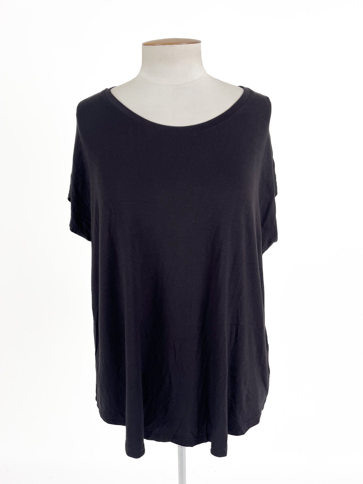Body Code Curve | Black Casual Top | Size L