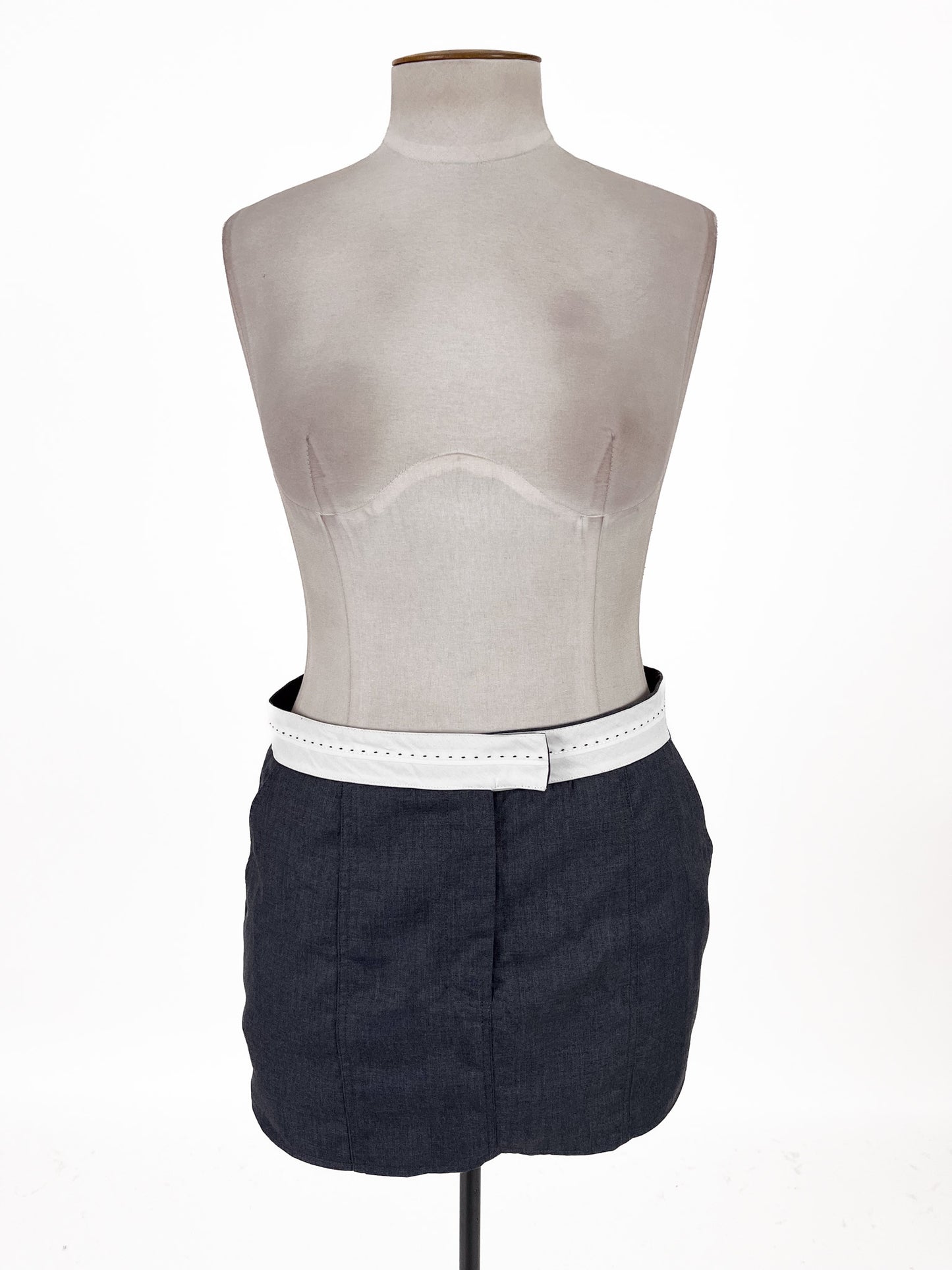 Reclaimed Vintage | Grey Casual Skirt | Size 10