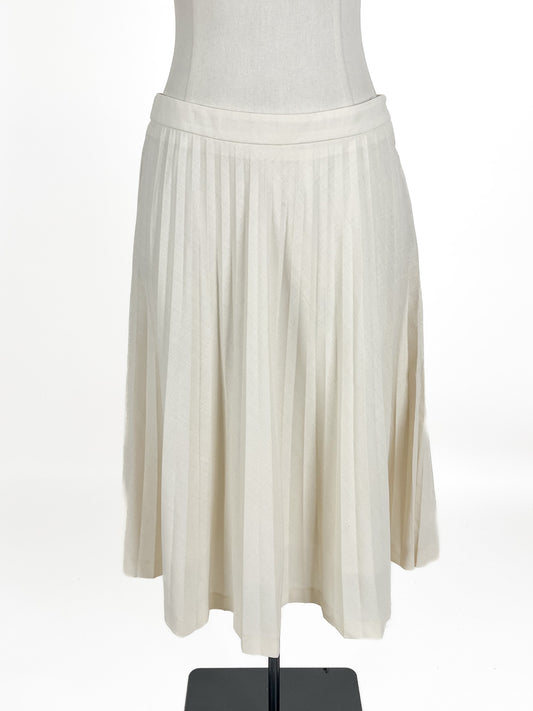 Dayeon FBS | White Casual Skirt | Size S