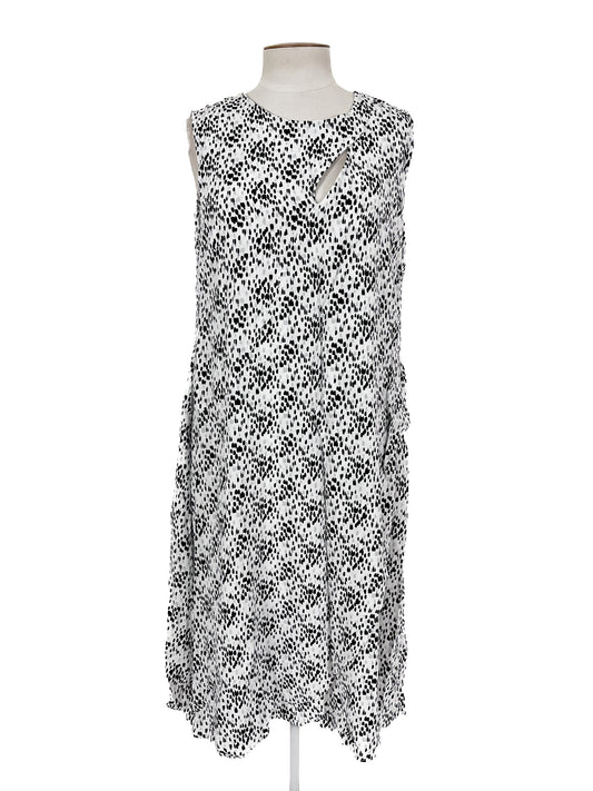 Blue Illusion | White Casual Dress | Size XXL