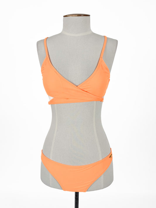 Kaikea | Orange Sets | Size 8