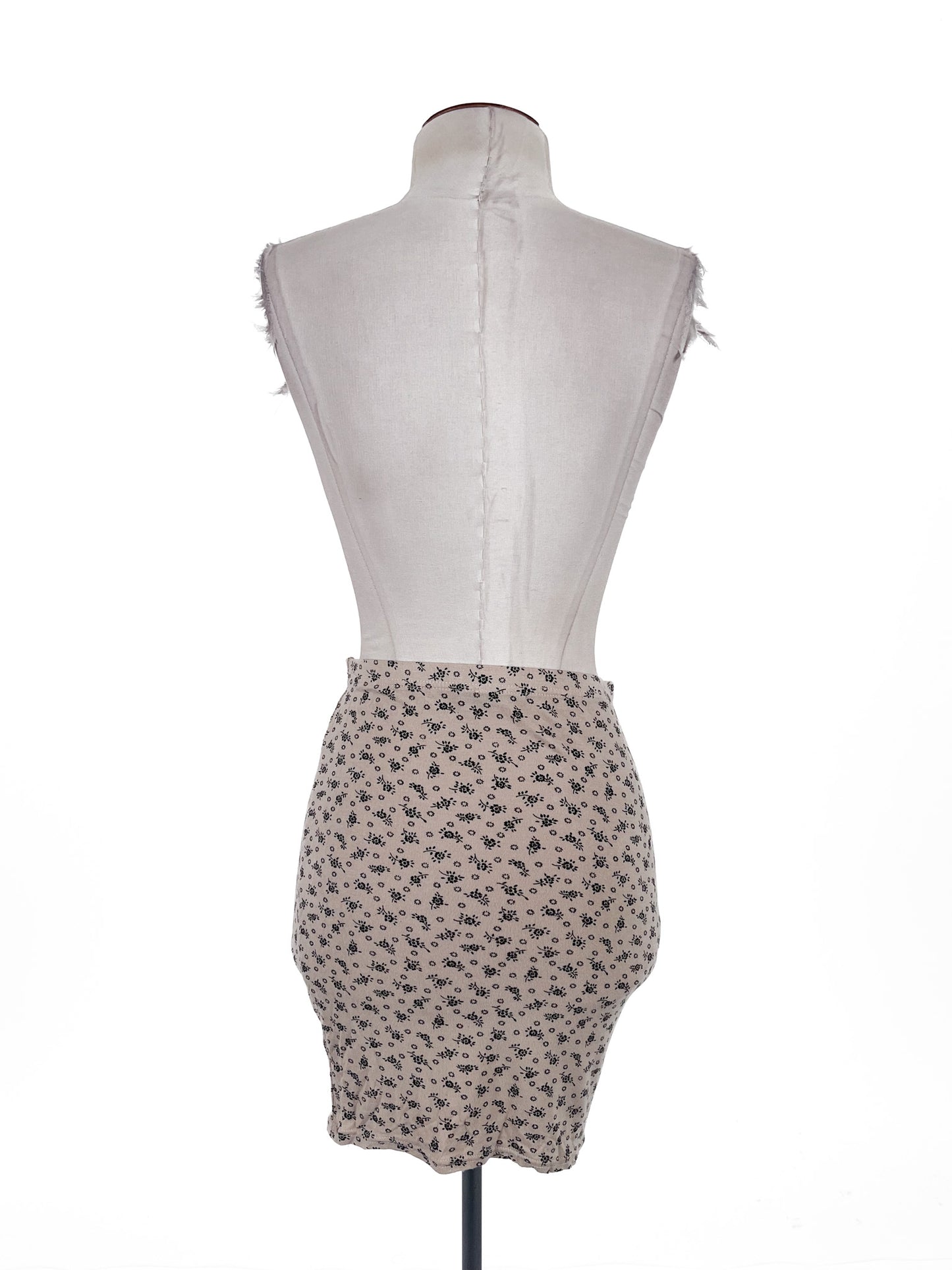 Boohoo | Beige Casual Skirt | Size 8