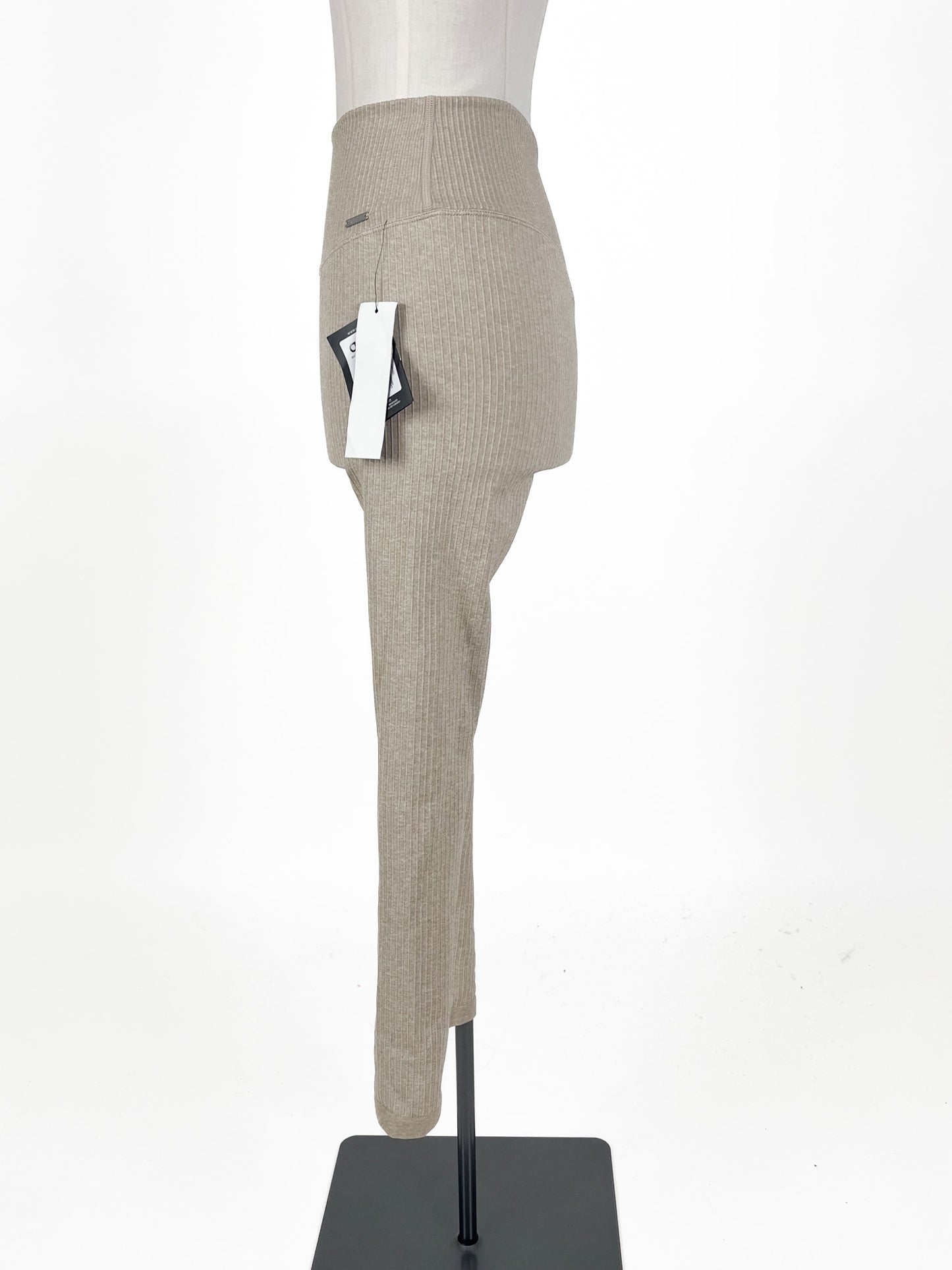 Aim'n | Beige Activewear Bottom | Size S