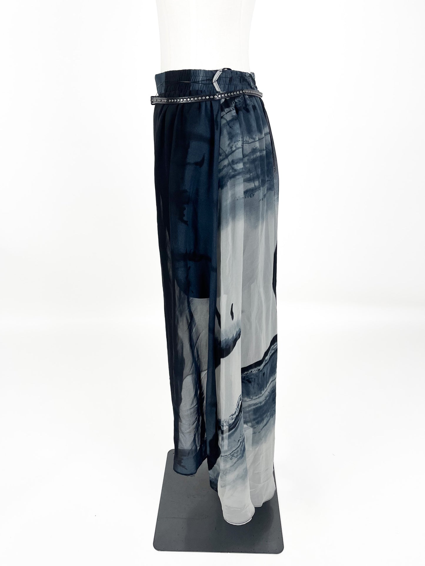 River Island - Navy Midi Skirt (Size 8)