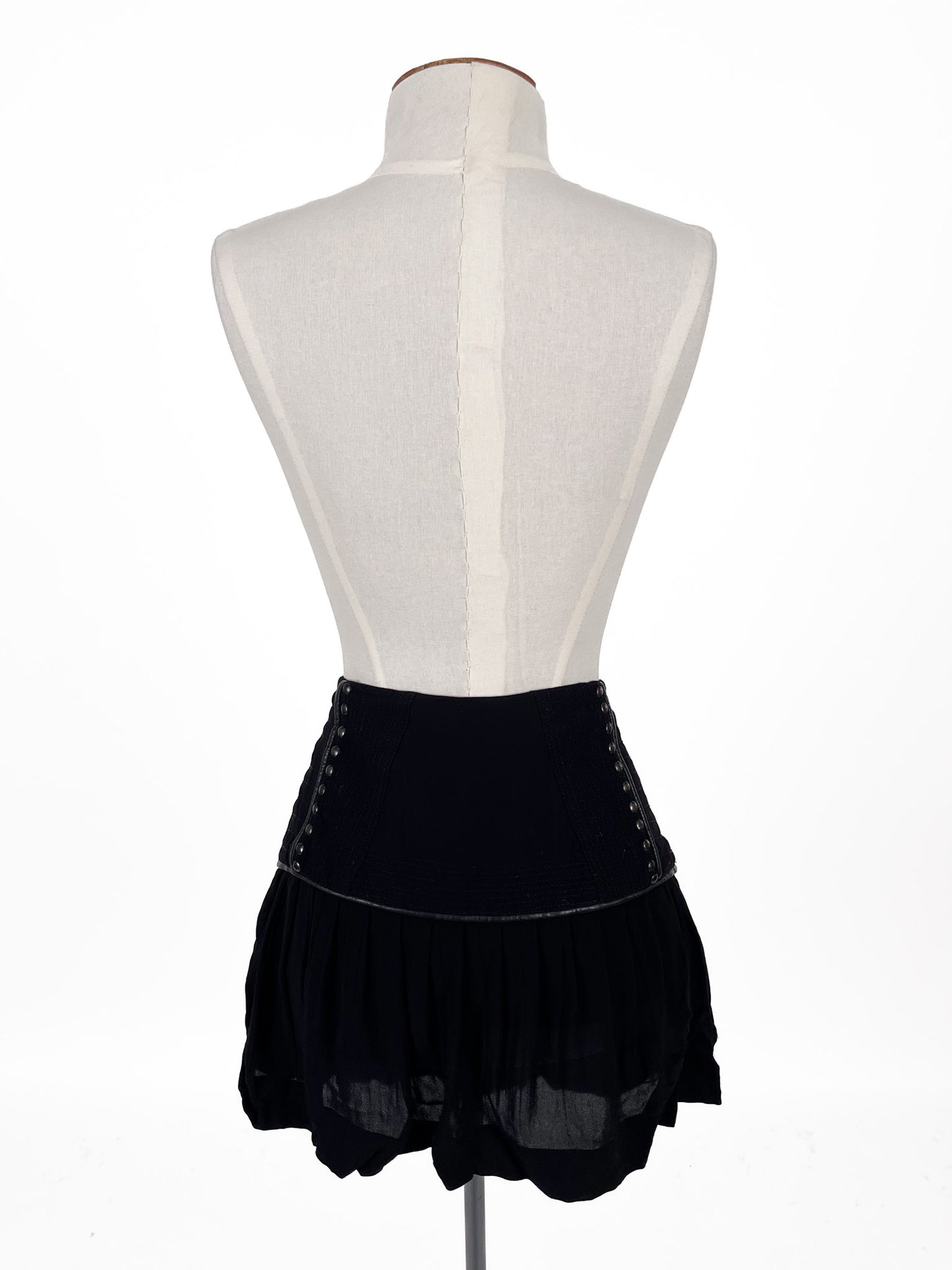 NUE 19.04 | Black Casual Skirt | Size 8