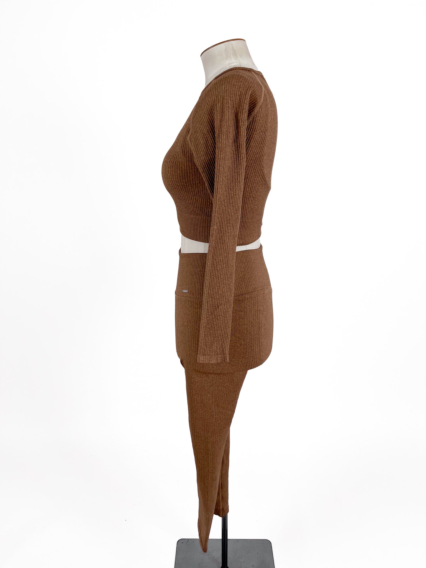 Aim'n | Brown Sets | Size L