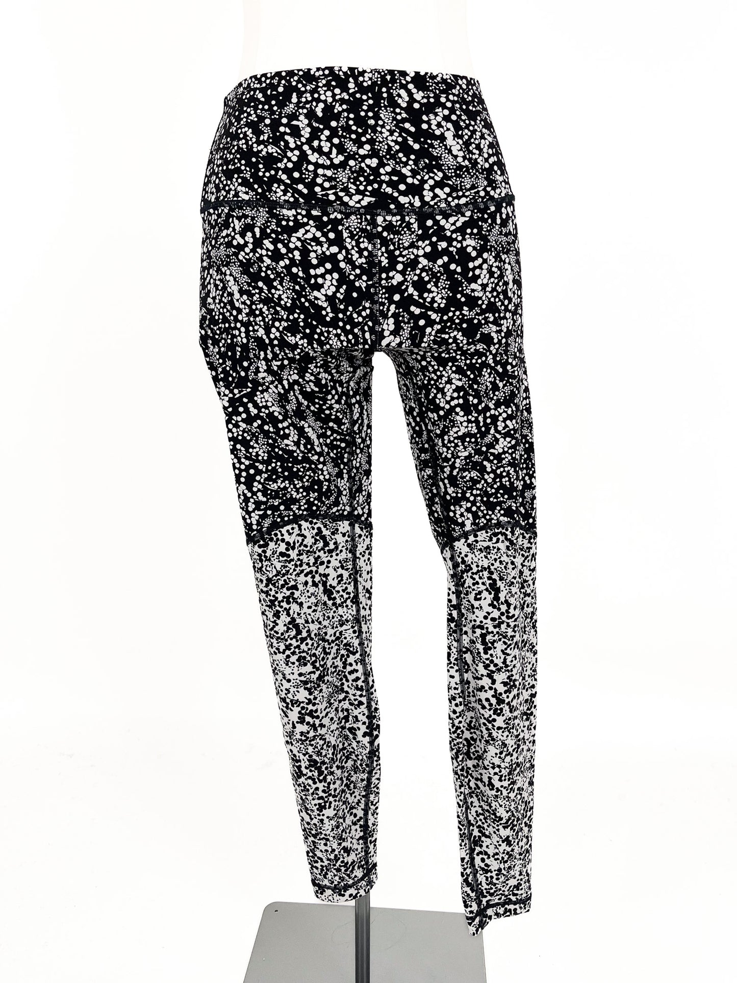 Lululemon | Black Casual Activewear Bottom | Size 10