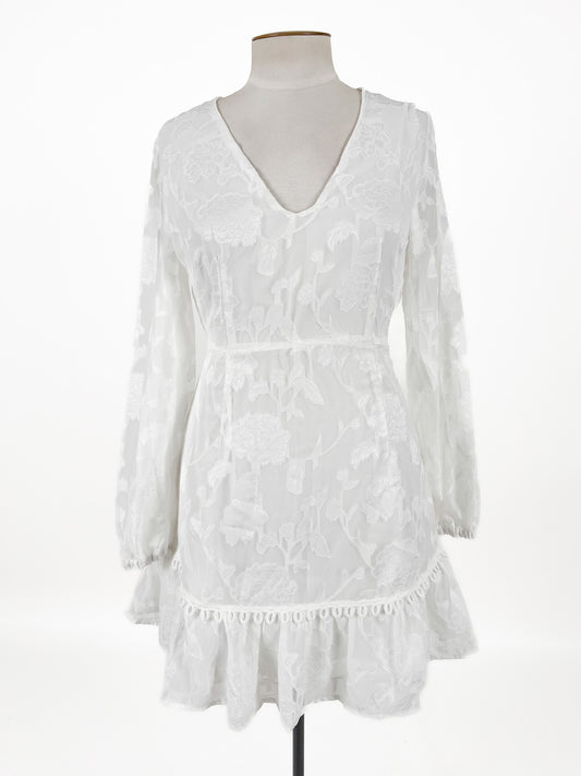Unknown Brand | White Casual/Cocktail Dress | Size L