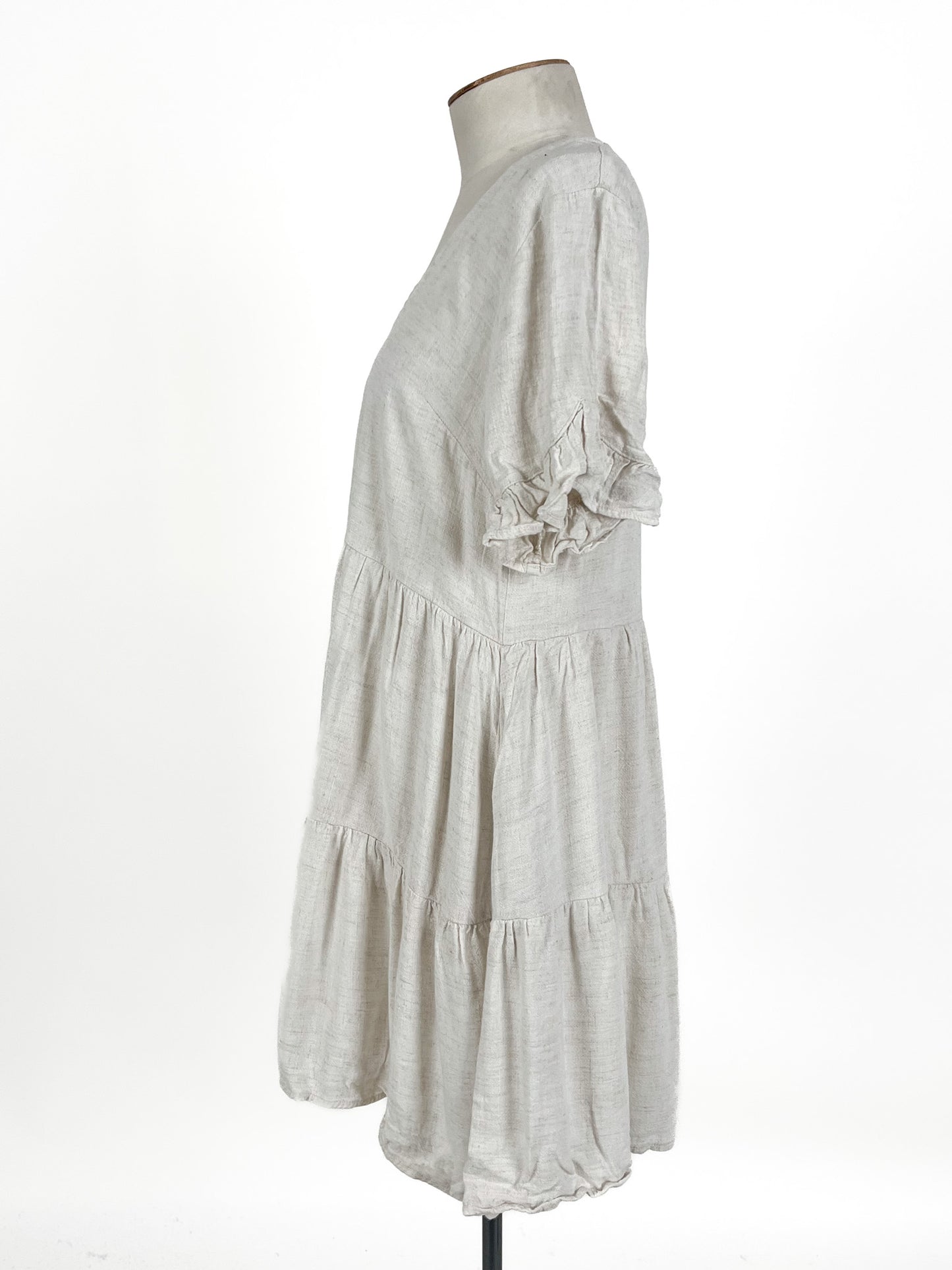Esther & Co | Beige Casual Dress | Size M