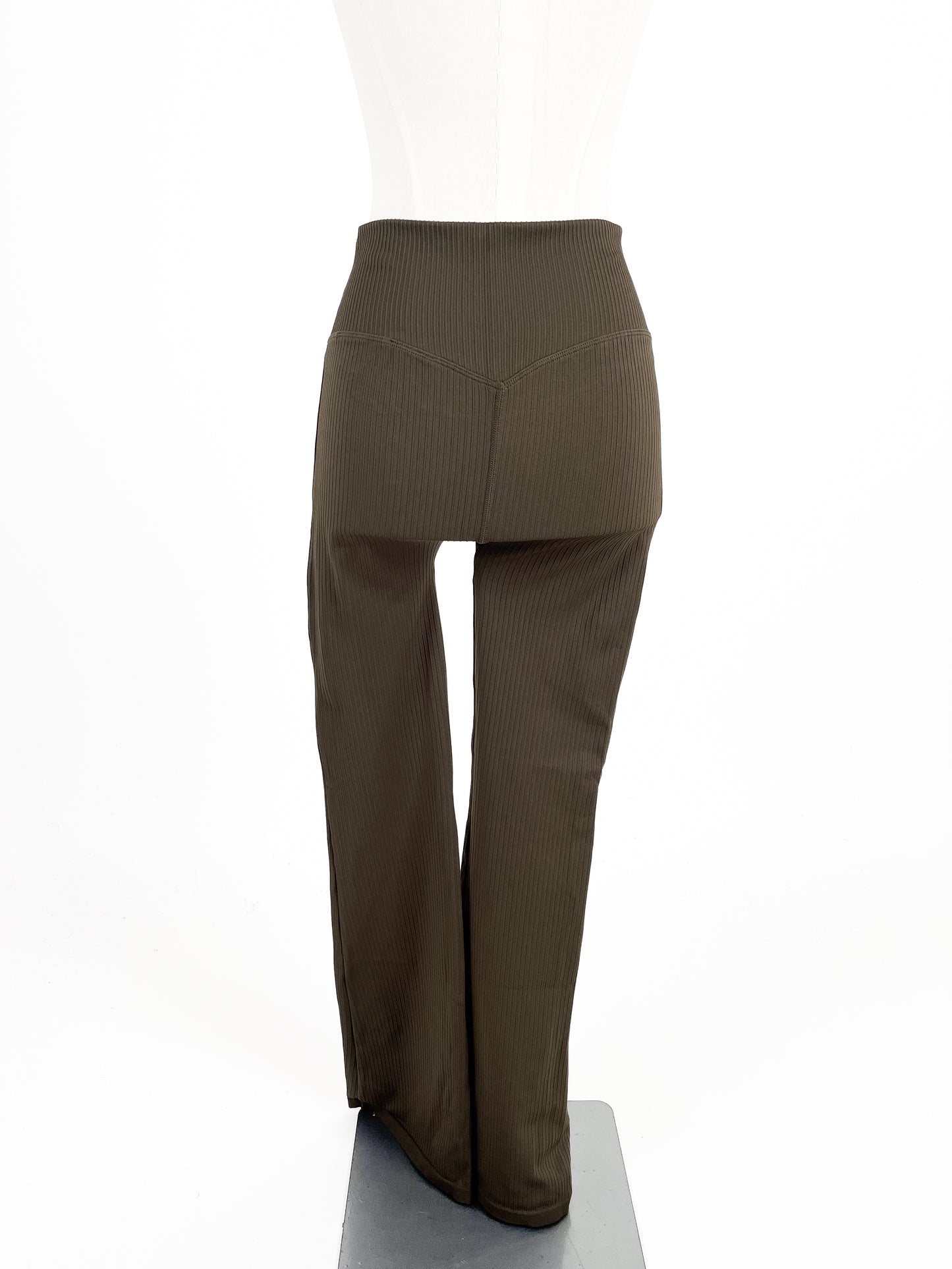 Aim'n | Green Casual Activewear Bottom | Size M