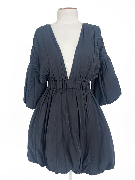 Pretty Little Thing | Black Casual/Cocktail Dress | Size 6