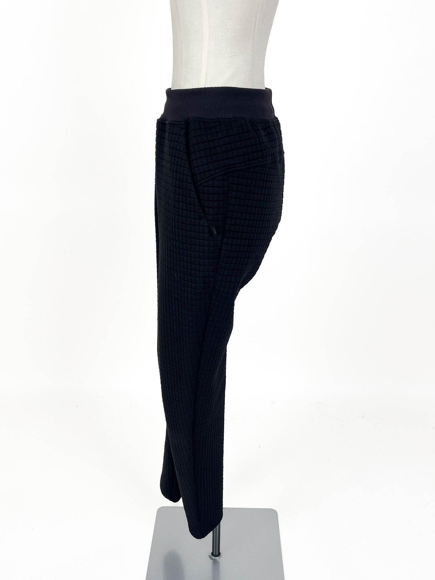Lululemon | Black Straight fit Pants | Size 8