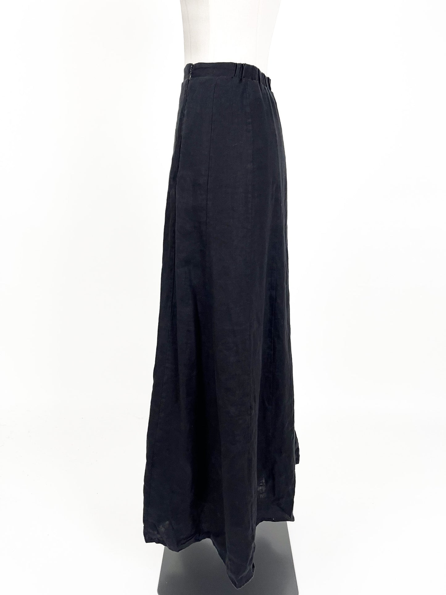 Dissh | Black Casual Skirt | Size 6