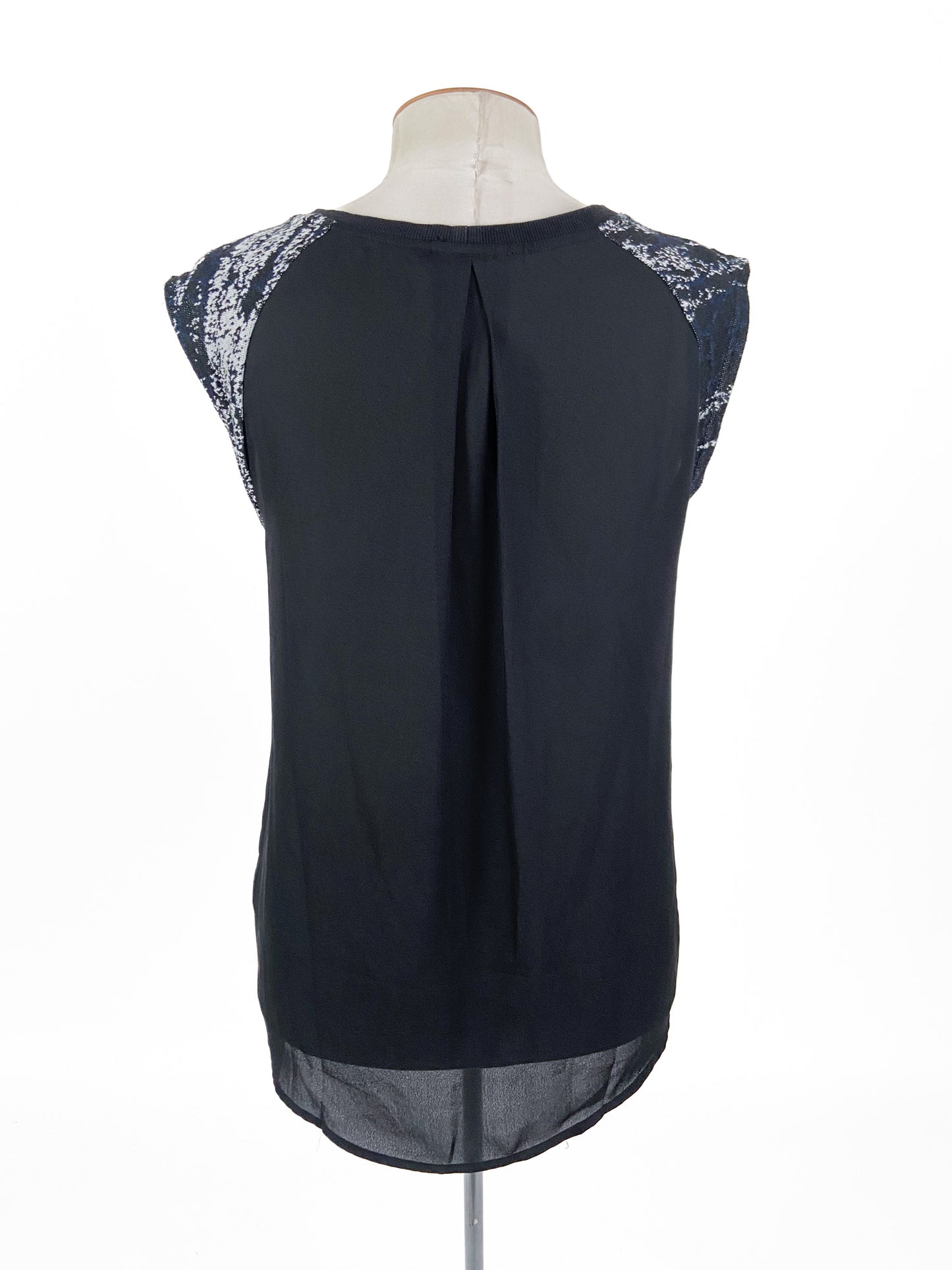 Decjuba - Black Tank Top (Size M)
