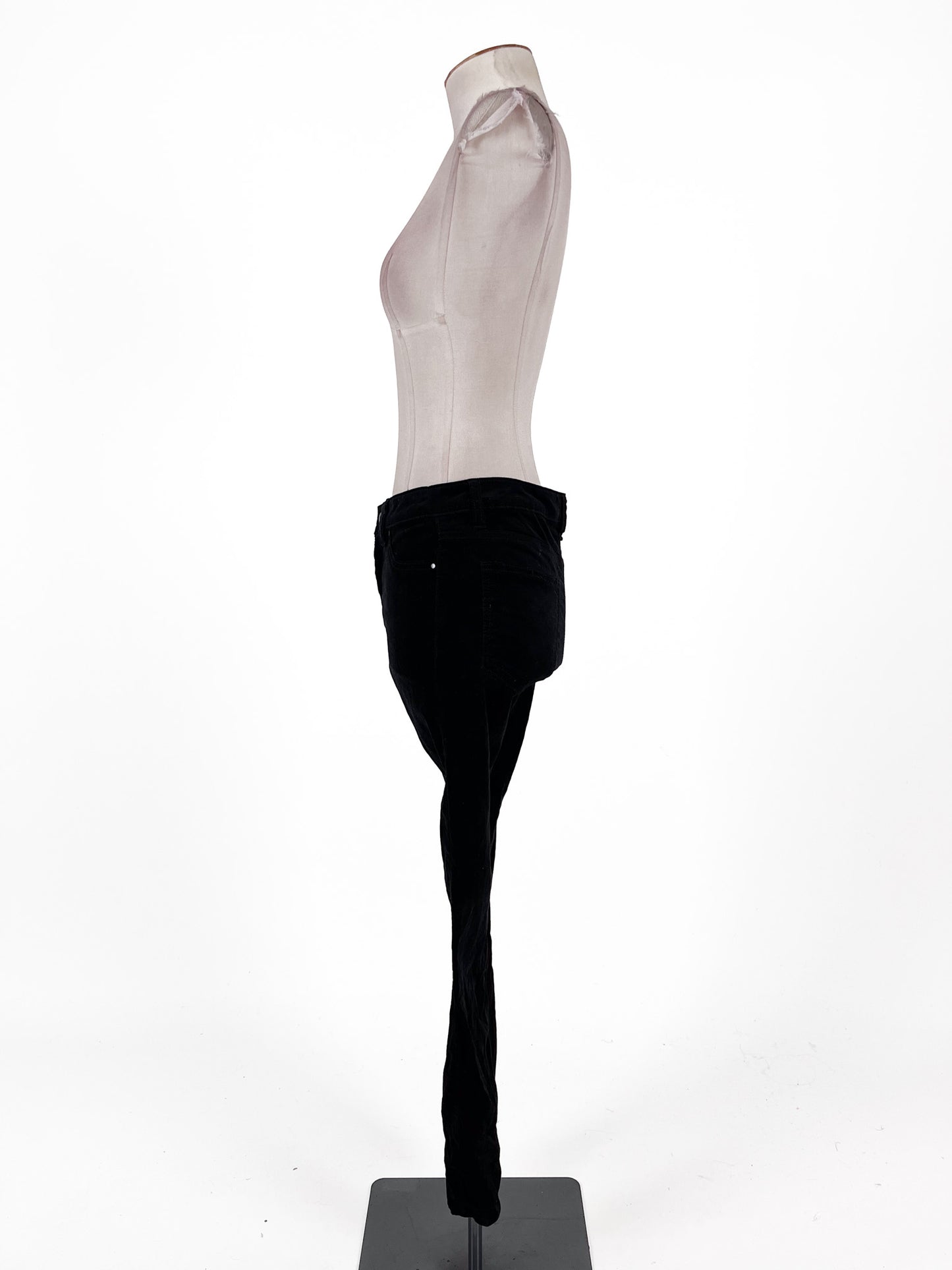Max | Black Cropped Skinny Pants | Size 8