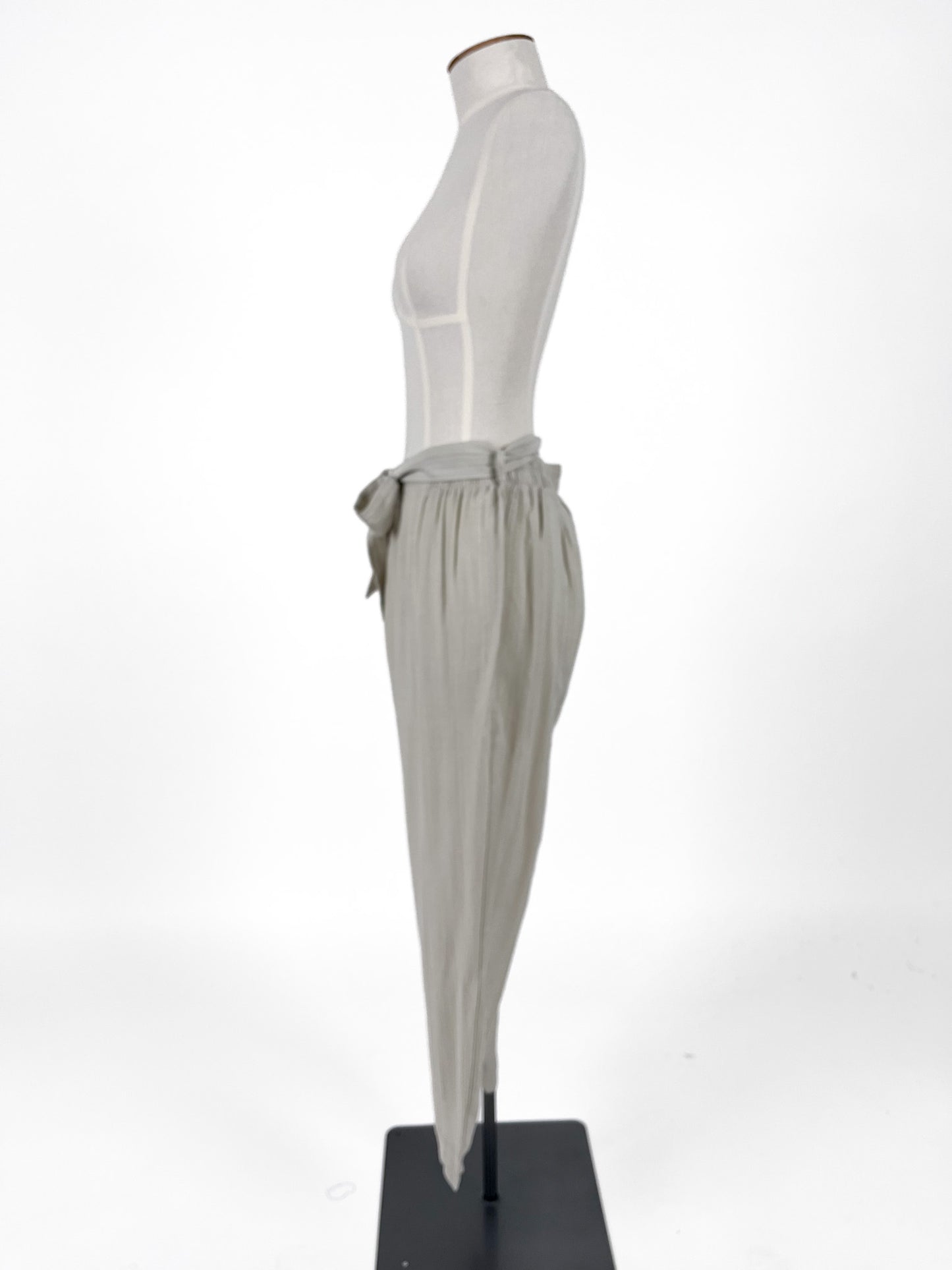 Holmes & Fallon | Beige Wide leg Pants | Size 10