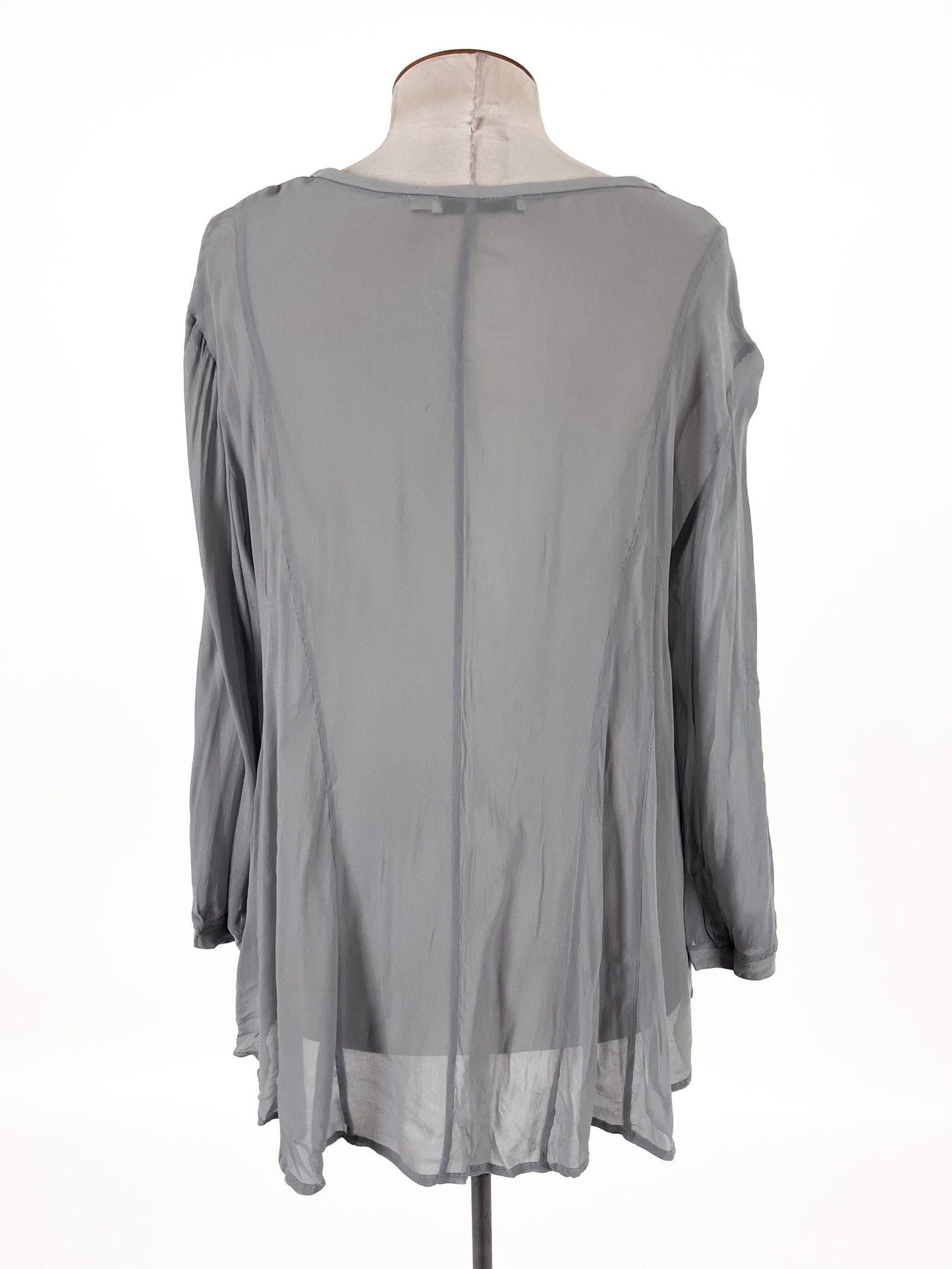Fray the Label | Grey Casual/Workwear Top | Size 10
