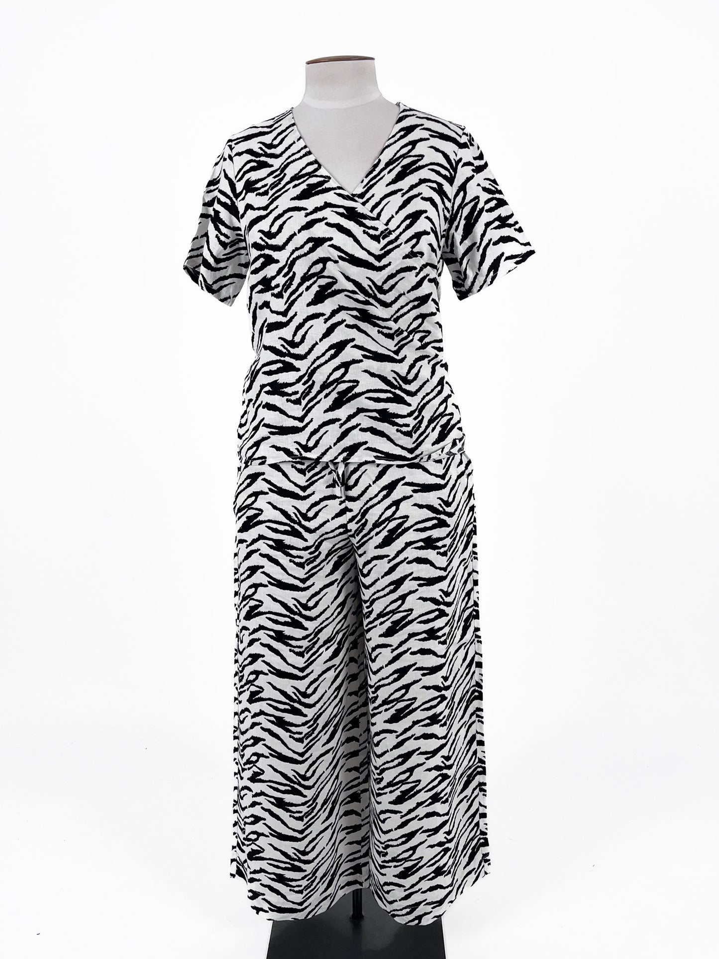 Harrie & Sam | Multicoloured Casual Sets | Size S