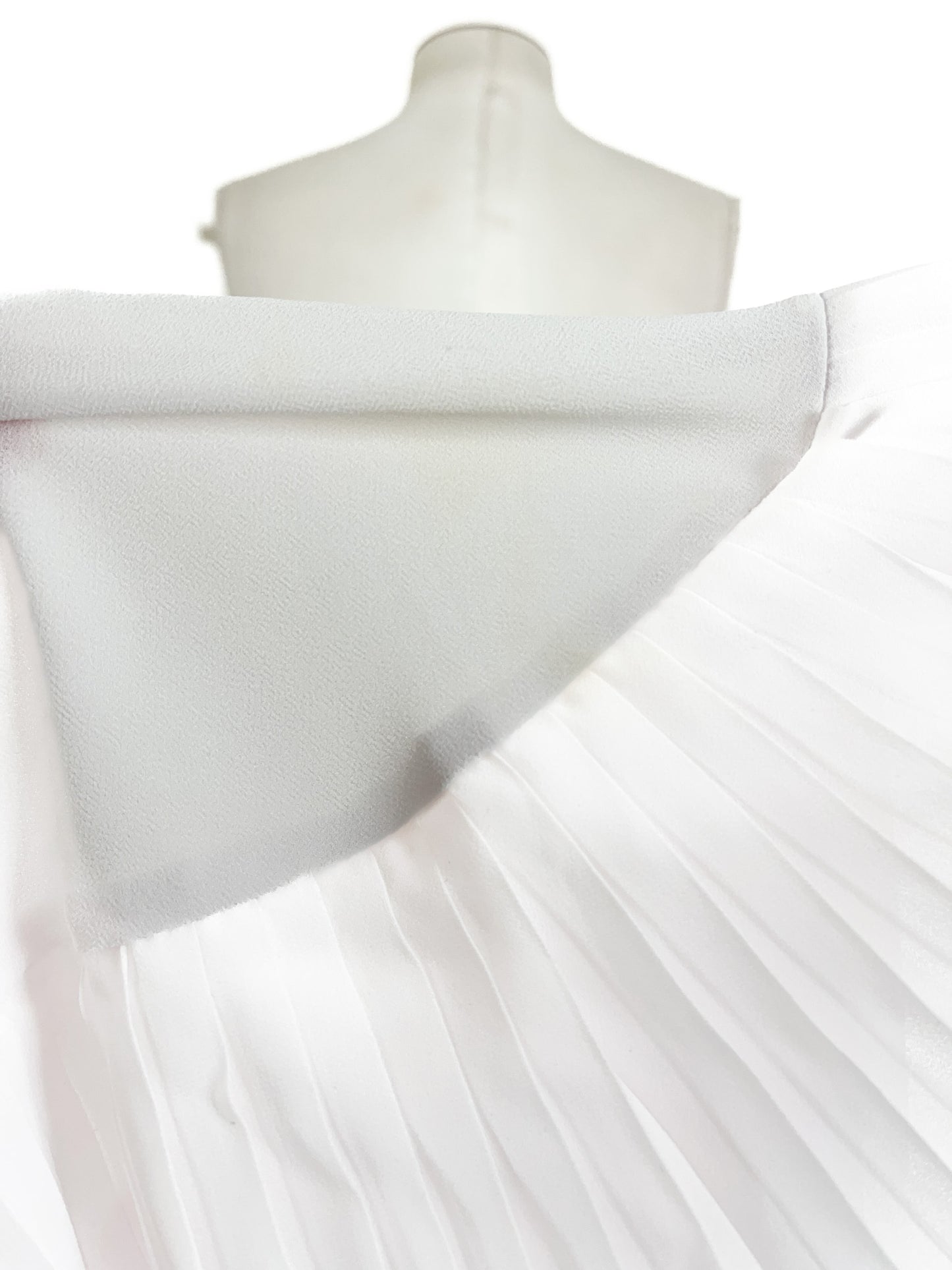 Augustine | White Top | Size L
