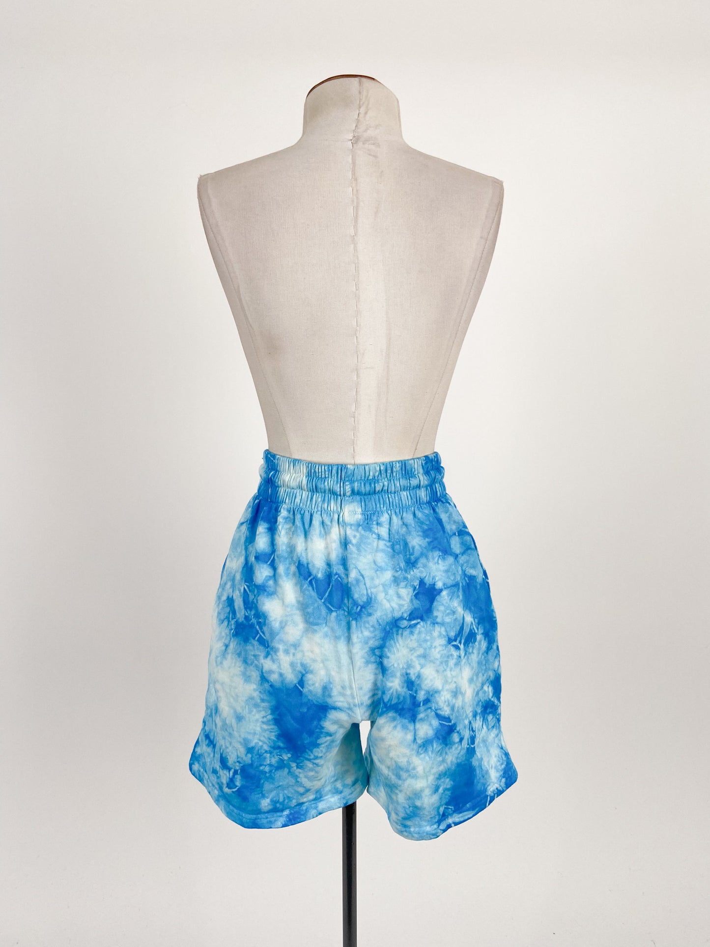 Frankies Bikinis | Blue Casual Shorts | Size M