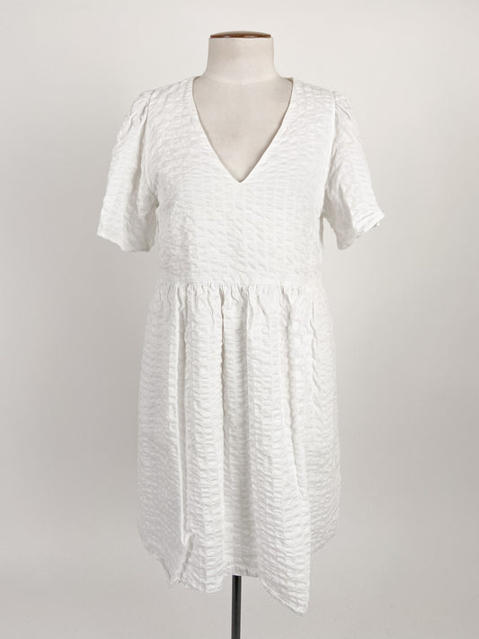 Decjuba | White Casual Dress | Size S