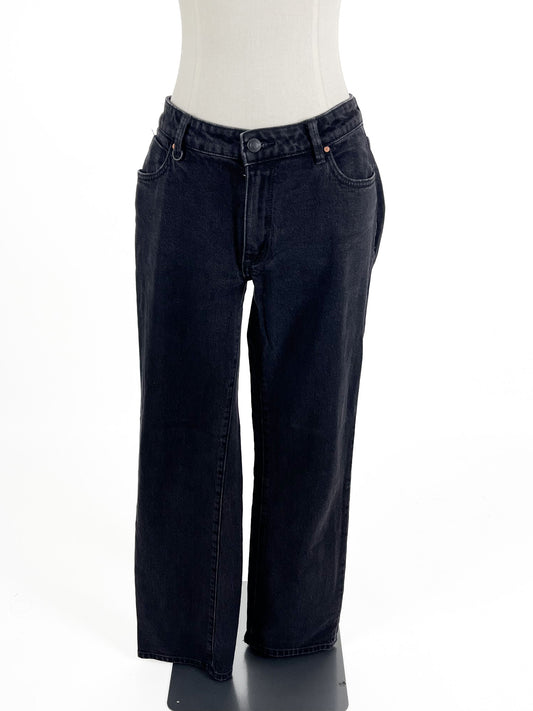 Neuw | Black Jeans | Size 10