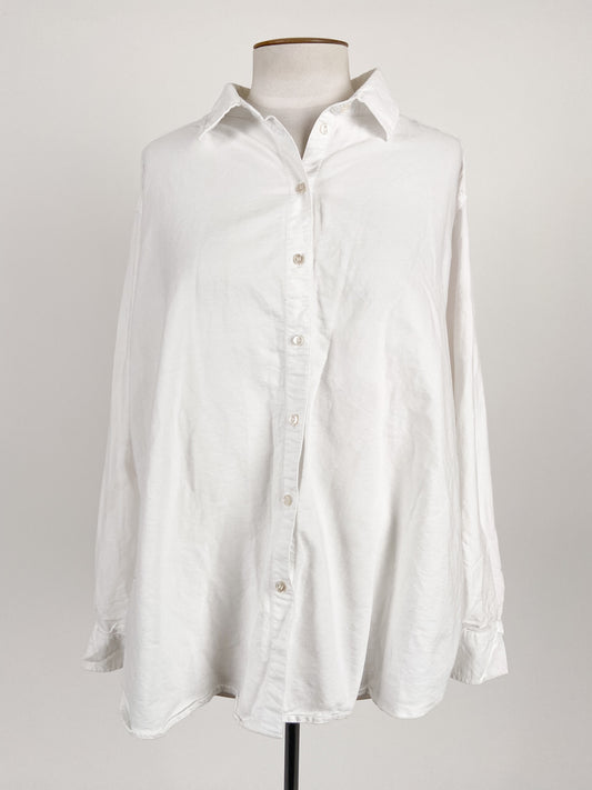 H&M | White Casual/Workwear Top | Size L