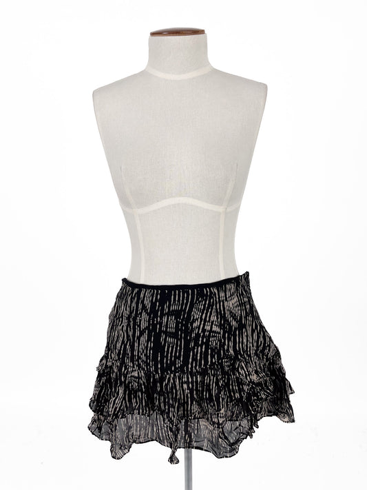 NUE 19.04 | Black Casual Skirt | Size 8