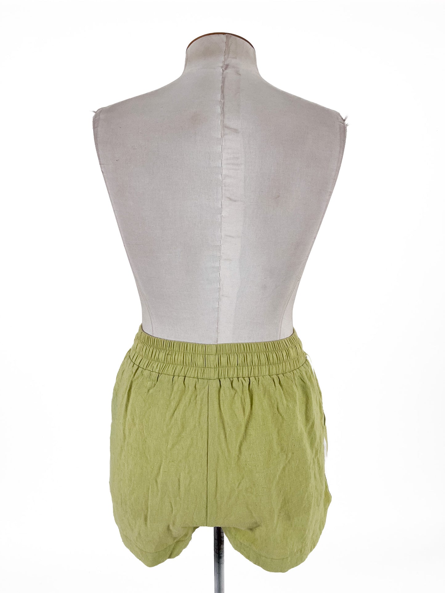Ruby | Green Casual Shorts | Size 10