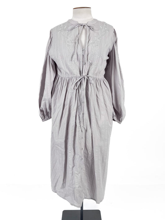 Luna Sky | Grey Casual/Workwear Dress | Size 14