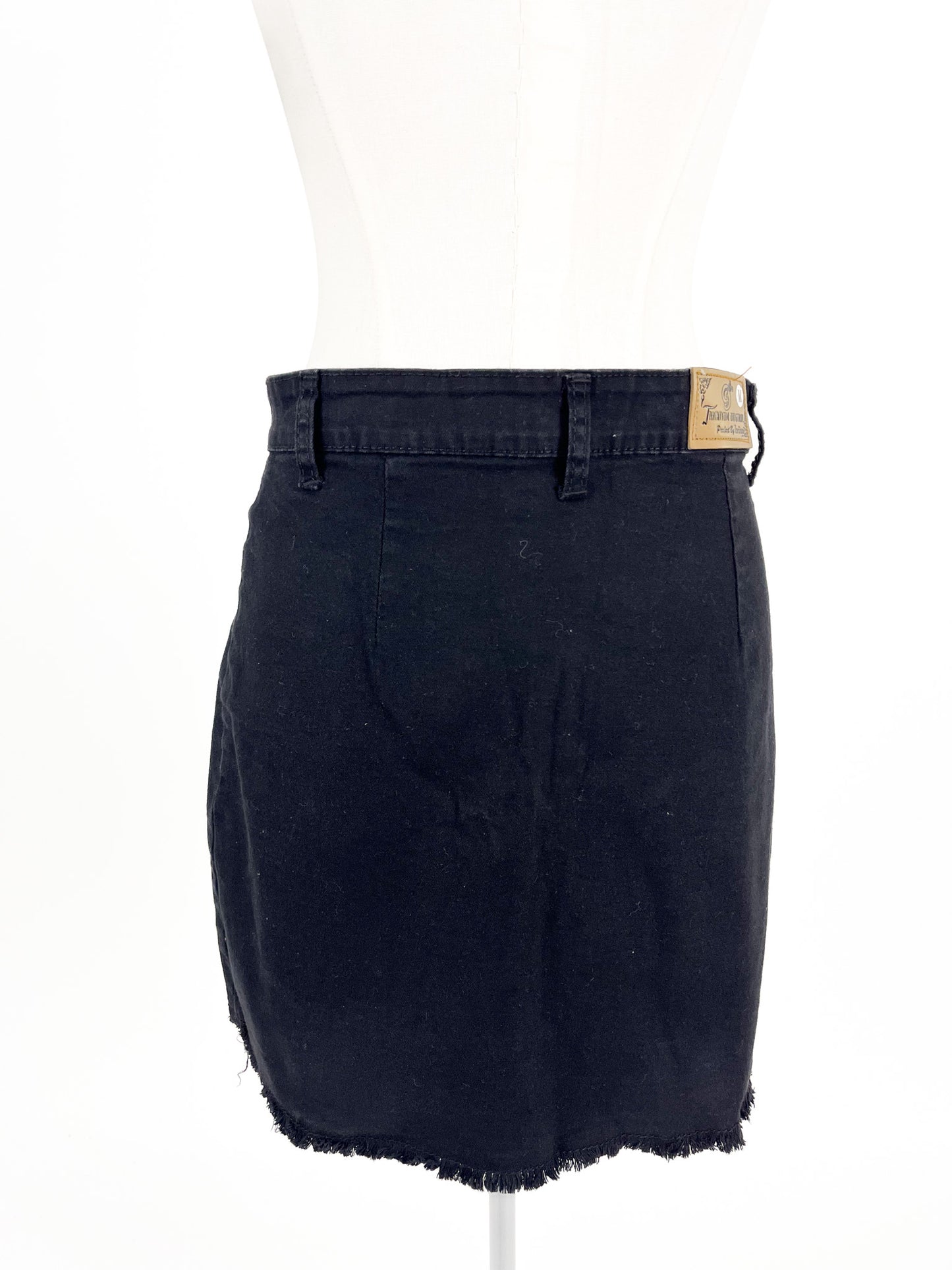 Thainiyom Original | Black Casual/Cocktail Skirt | Size M