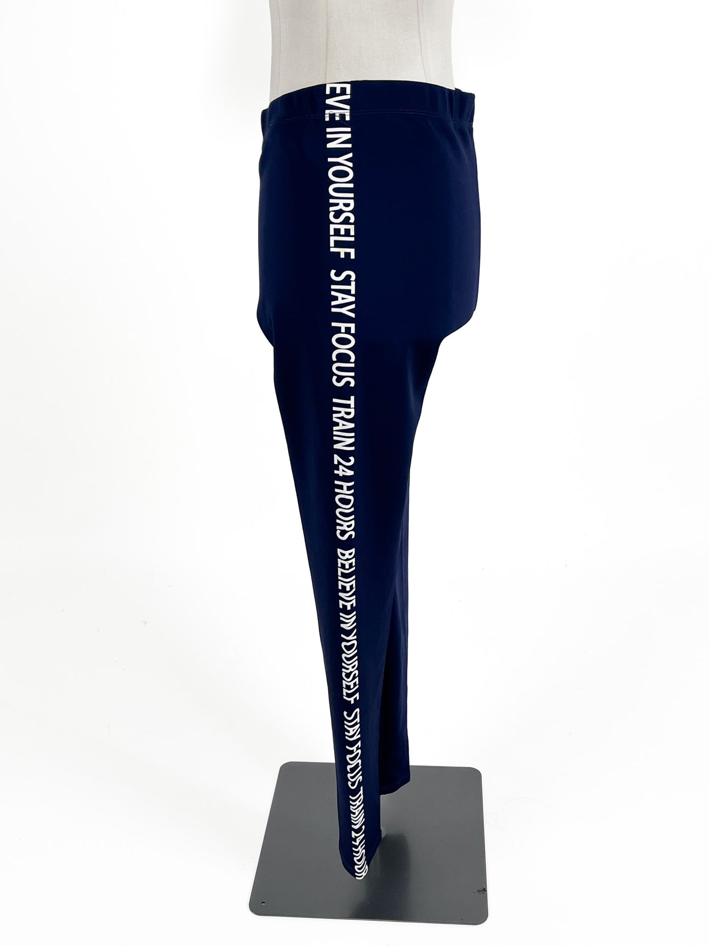 Tom's Girl | Navy Activewear Bottom | Size XXL