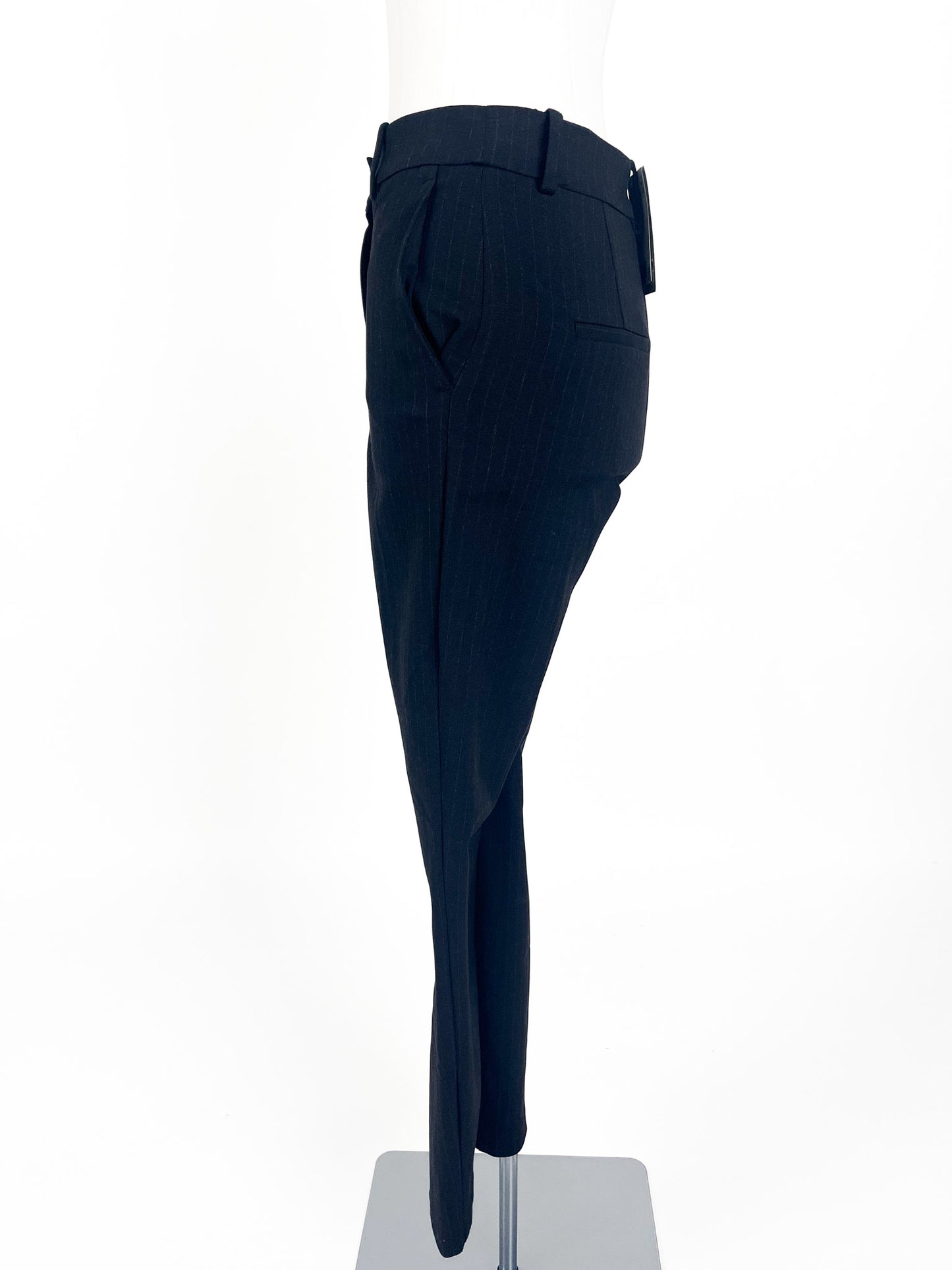 H&M | Black Straight fit Pants | Size 6