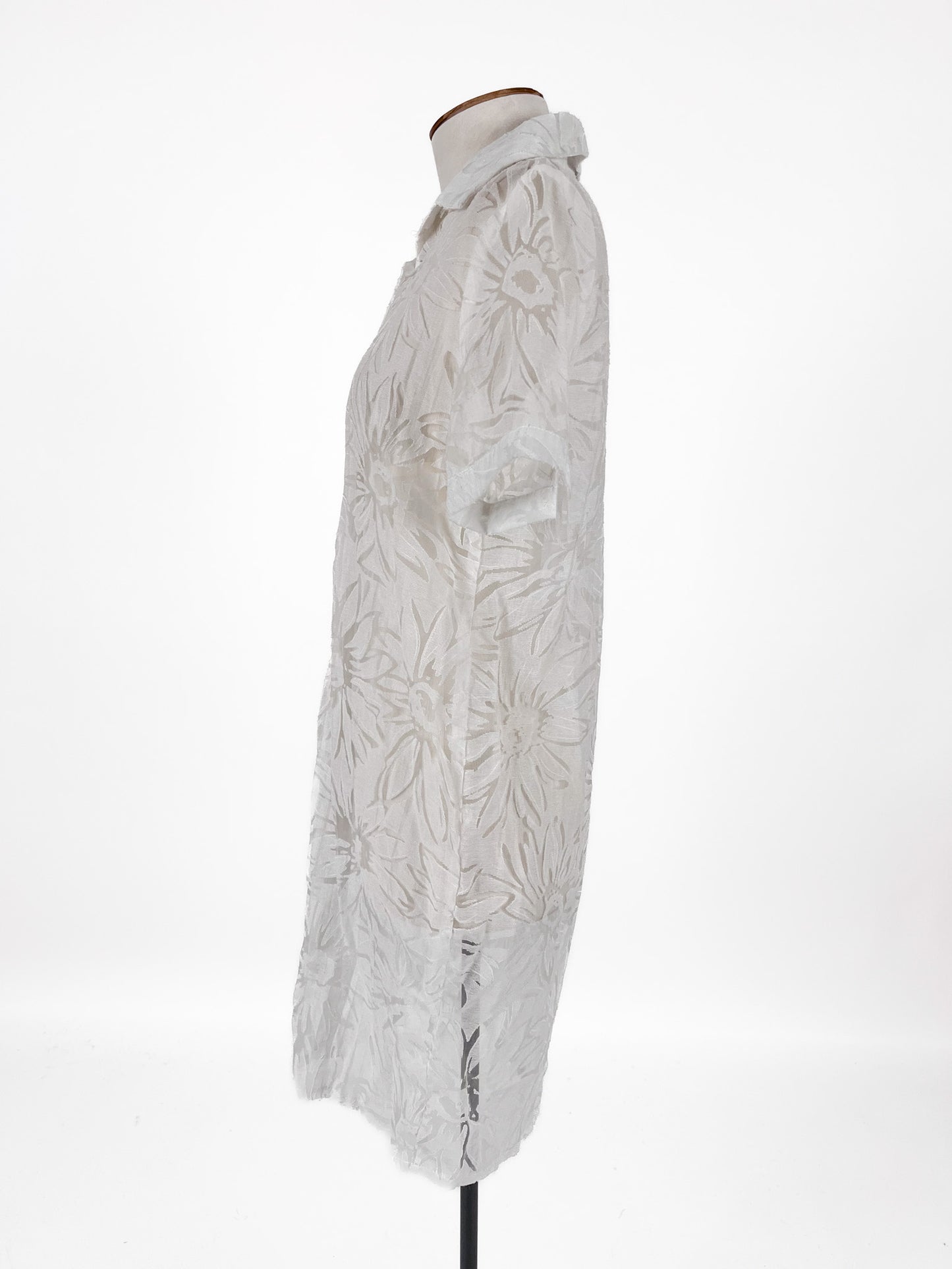 Lan Qi Er Lhi Shen Hua | White Casual Dress | Size S