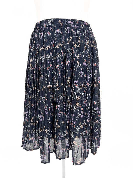 Vero Moda | Navy Casual Skirt | Size M