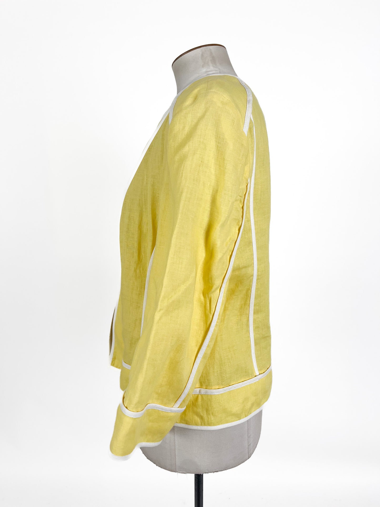 Basler | Yellow Jacket | Size 14
