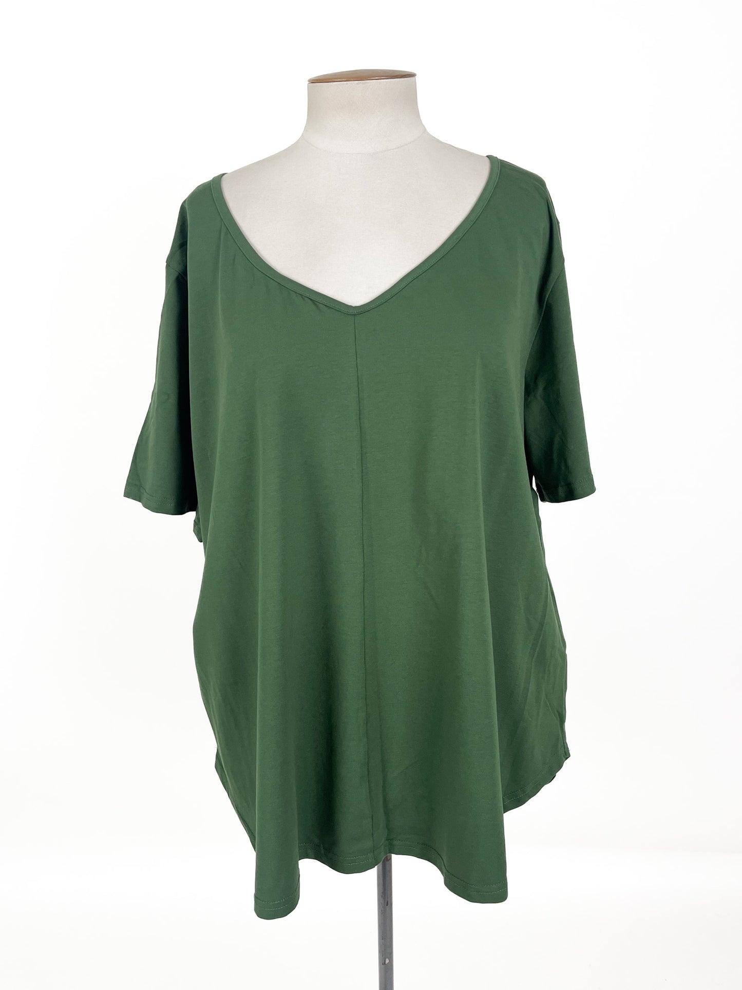 Ruby + Rain - Green T-shirt (Size 20)