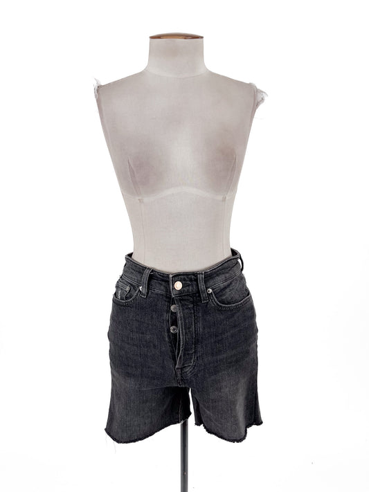 H&M | Black Casual Shorts | Size 6
